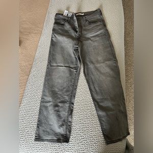 Levi’s Ribcage Straight Ankle Jeans